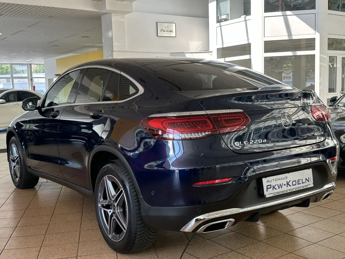 GLC 220 d 4M AMG-LiNE *ESSD*LED*KAMERA*DiSTRO*