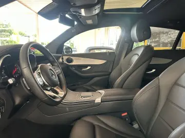 GLC 220 d 4M AMG-LiNE *ESSD*LED*KAMERA*DiSTRO*