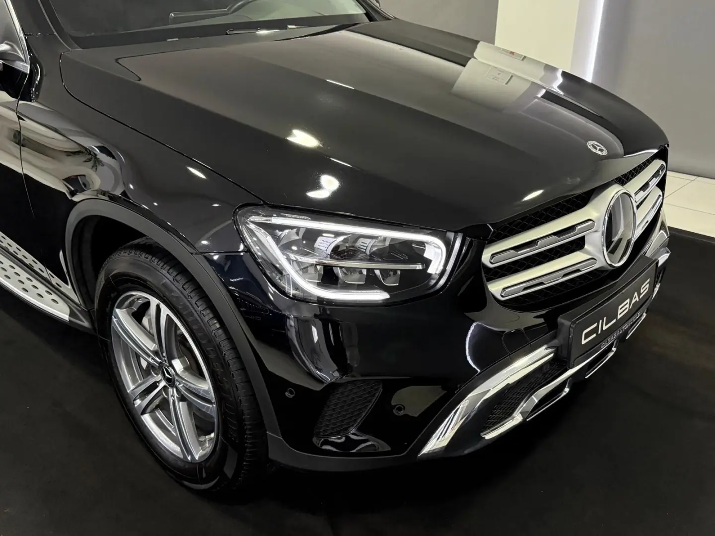 GLC 300 de 4Matic *PANO*MEMO*DIST*AMBI*LEDER*