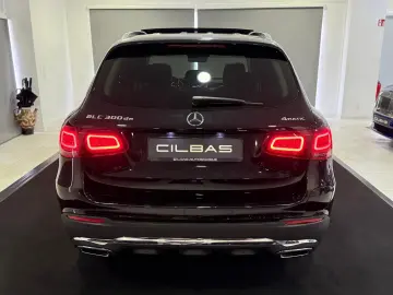 GLC 300 de 4Matic *PANO*MEMO*DIST*AMBI*LEDER*