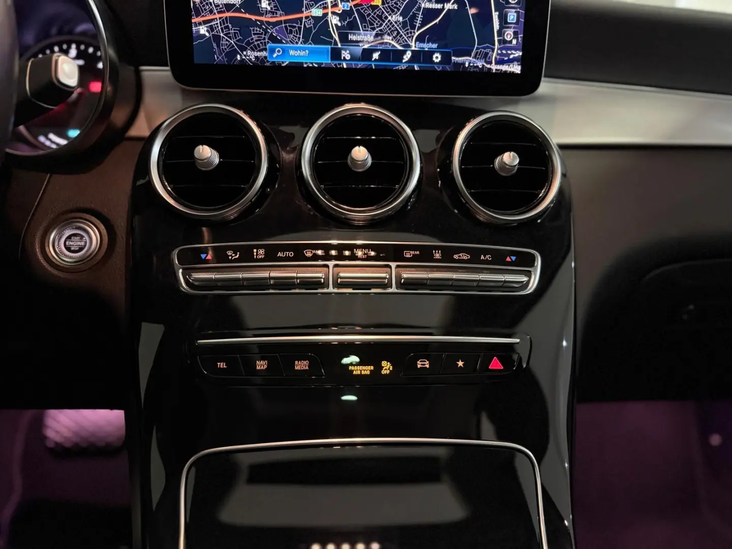 GLC 300 de 4Matic *PANO*MEMO*DIST*AMBI*LEDER*