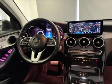 GLC 300 de 4Matic *PANO*MEMO*DIST*AMBI*LEDER*