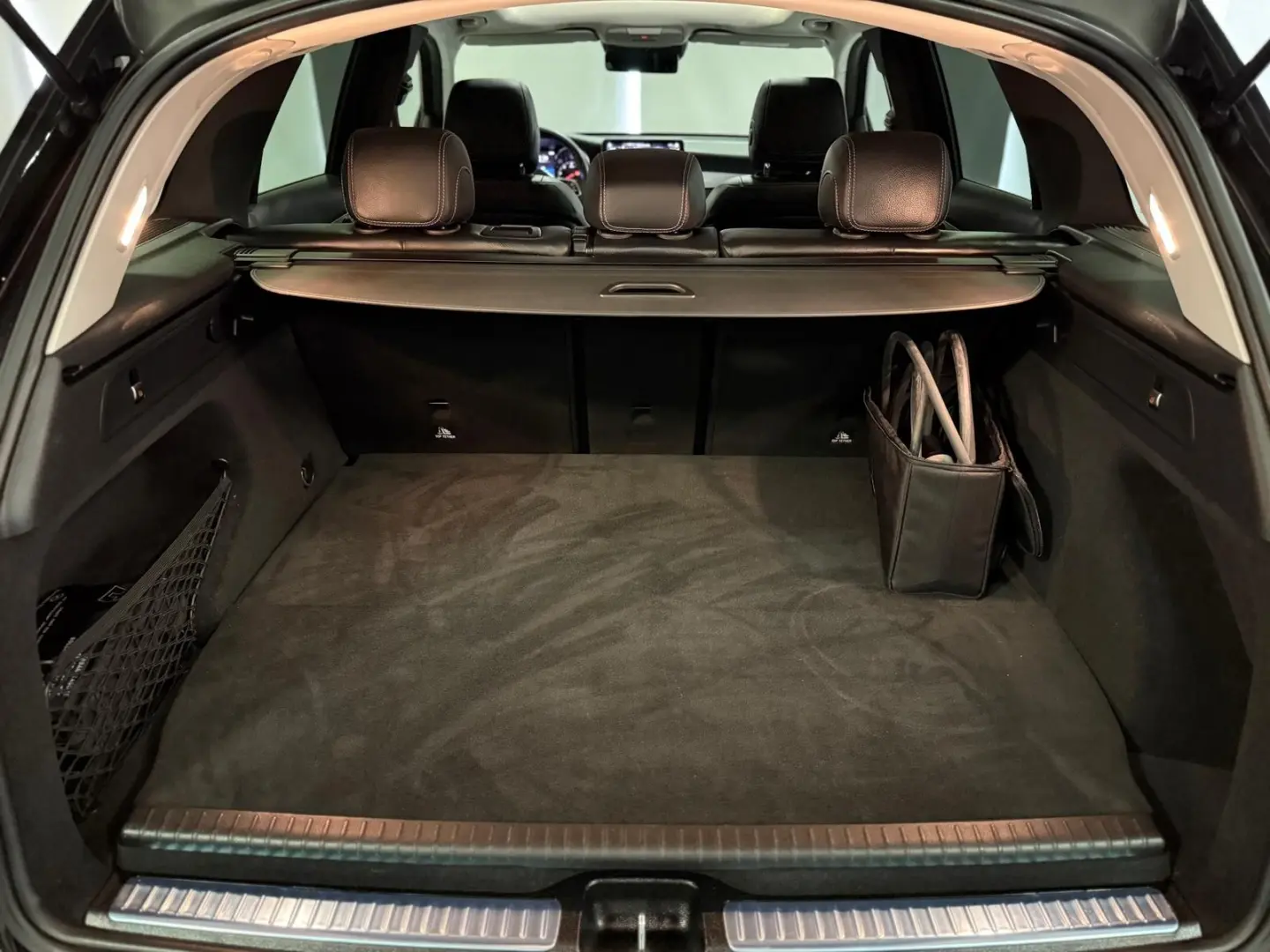 GLC 300 de 4Matic *PANO*MEMO*DIST*AMBI*LEDER*