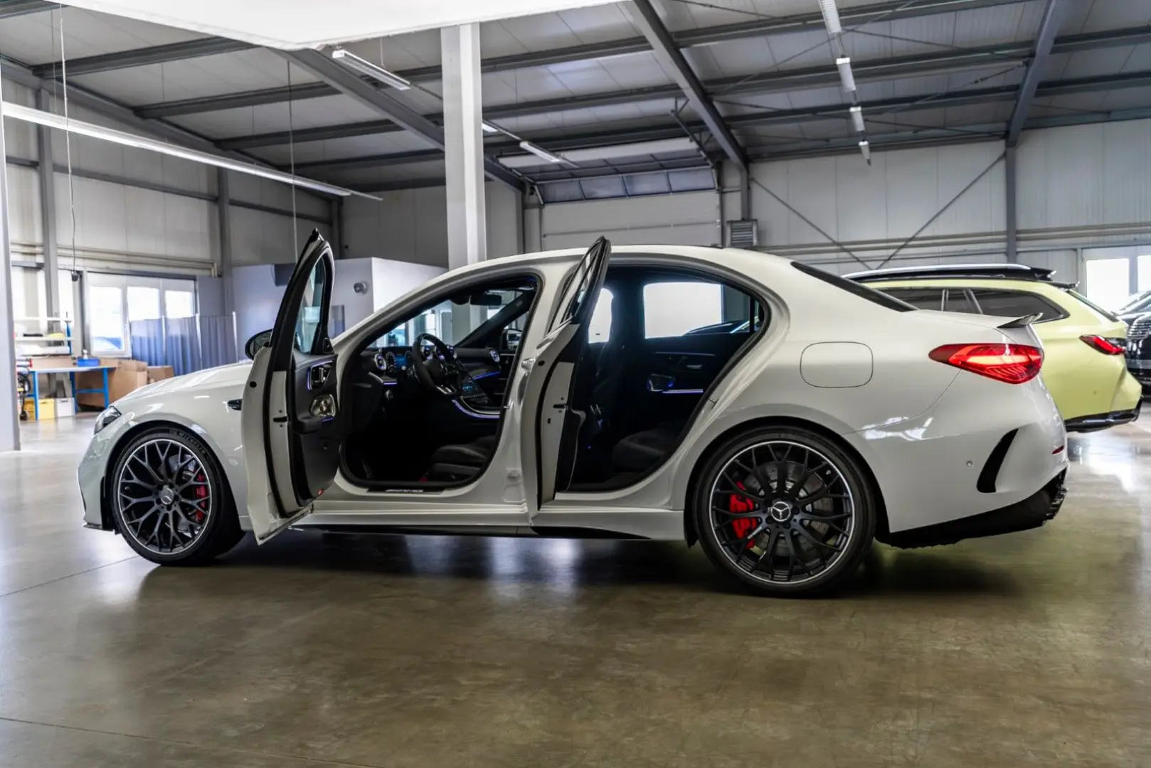 C 63 AMG 4M+ S E Performance /  Performance Seat