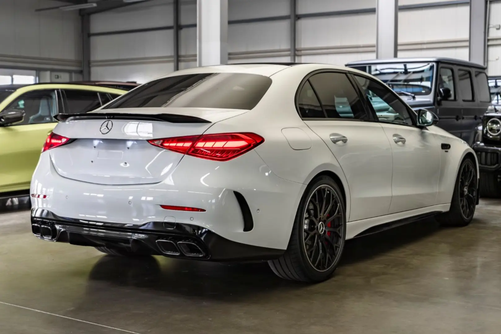 C 63 AMG 4M+ S E Performance /  Performance Seat