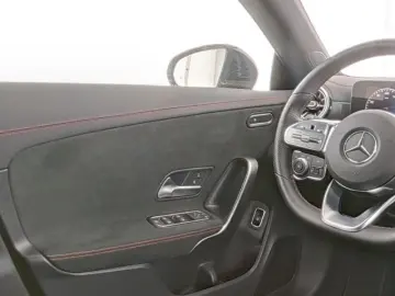 CLA 250 e AMG Night Sound/Tot/HedUp/360°/19