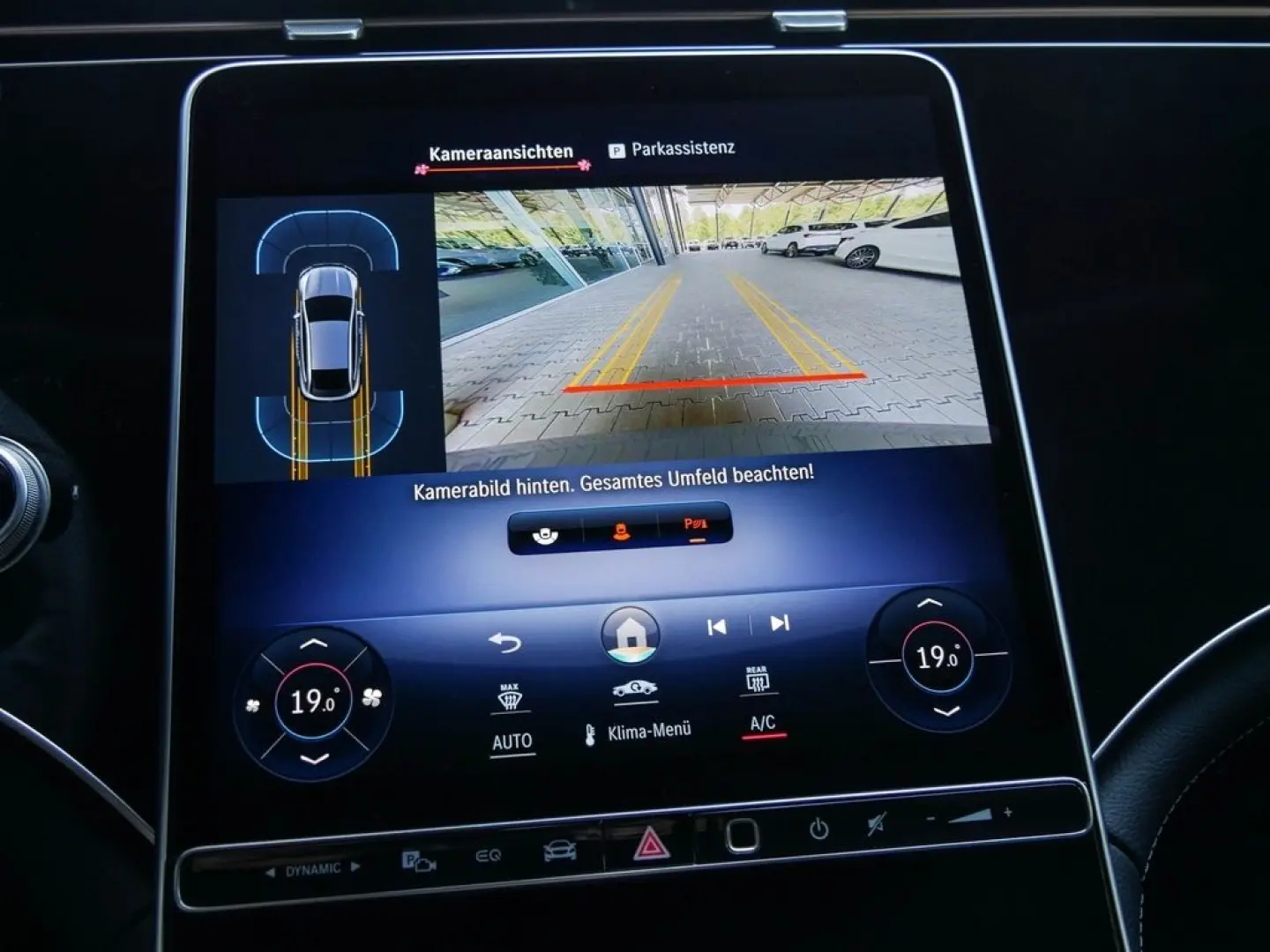 EQE 300 SUV Electric Art|KEYL|LED|DISTR|NAVI|KAM