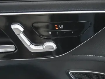 EQE 300 SUV Electric Art|KEYL|LED|DISTR|NAVI|KAM