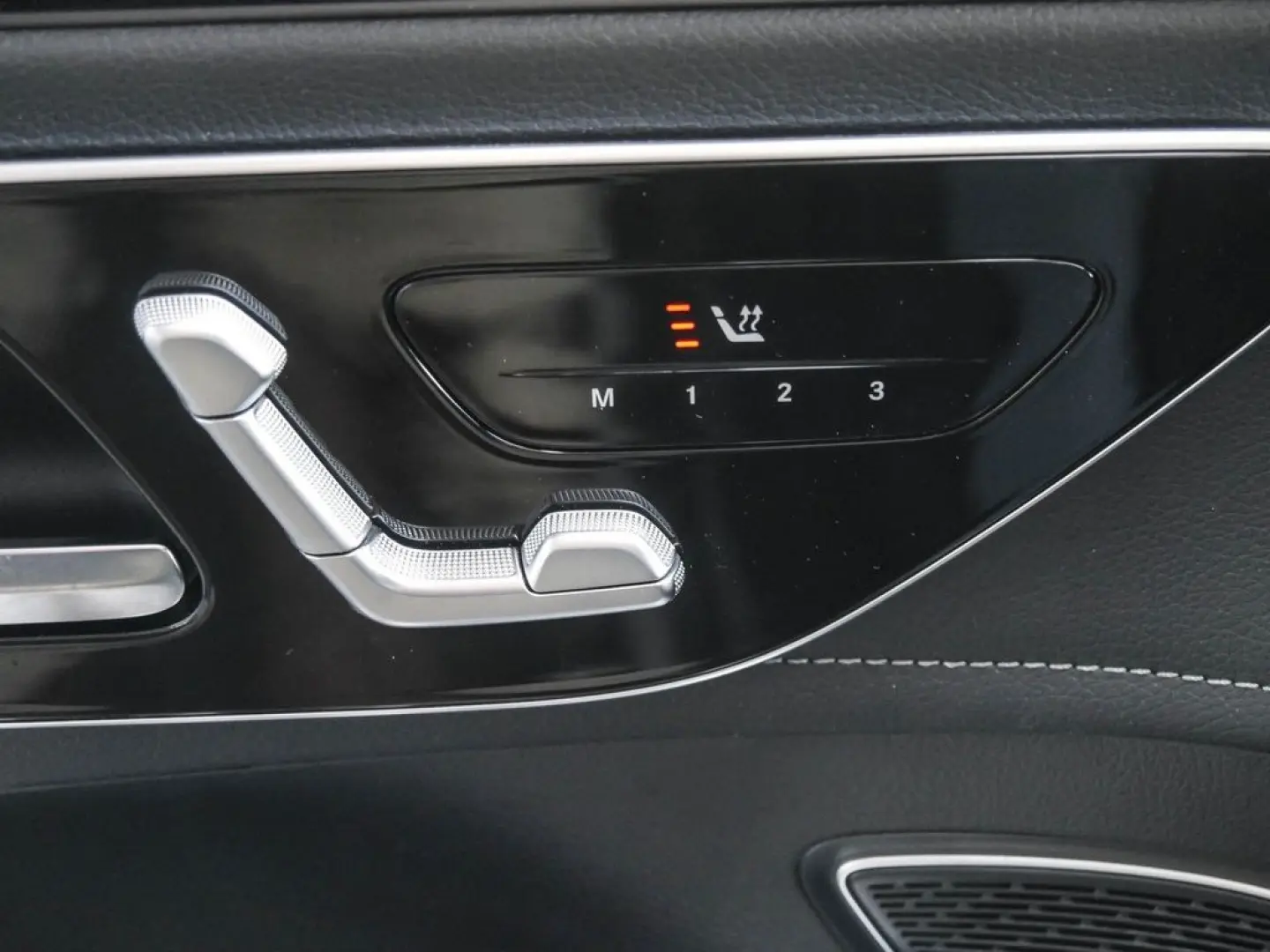 EQE 300 SUV Electric Art|KEYL|LED|DISTR|NAVI|KAM