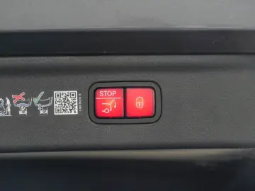 EQE 300 SUV Electric Art|KEYL|LED|DISTR|NAVI|KAM