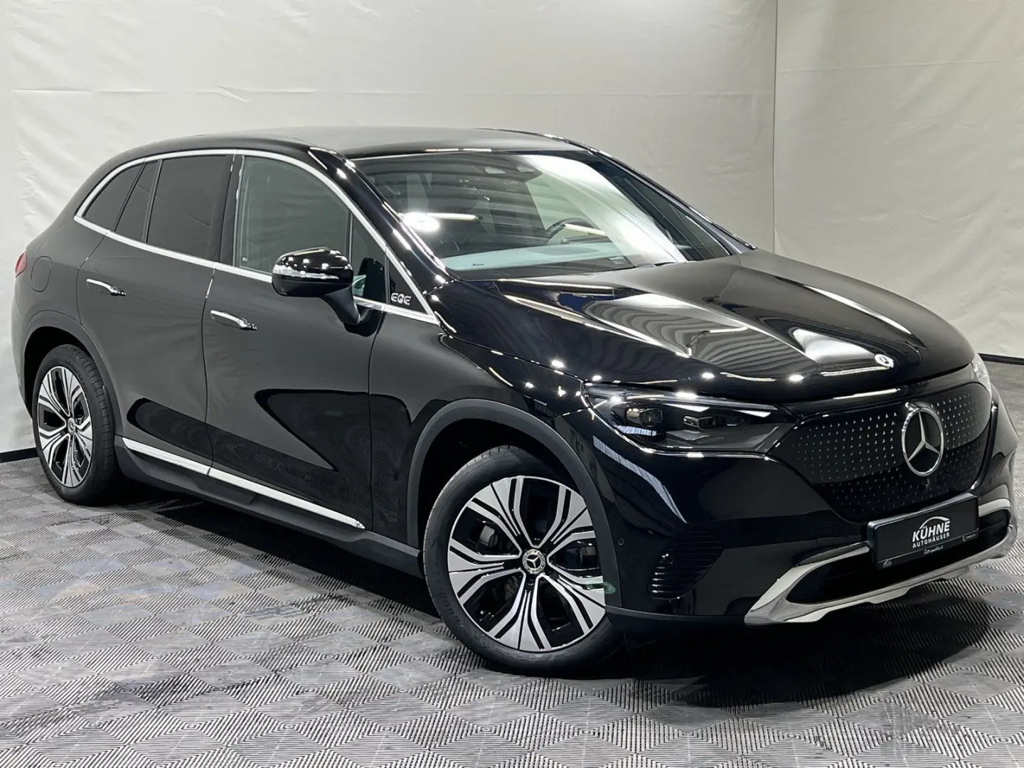 EQE 300 SUV Electric Art Premium 4xSHZ 360° Pano