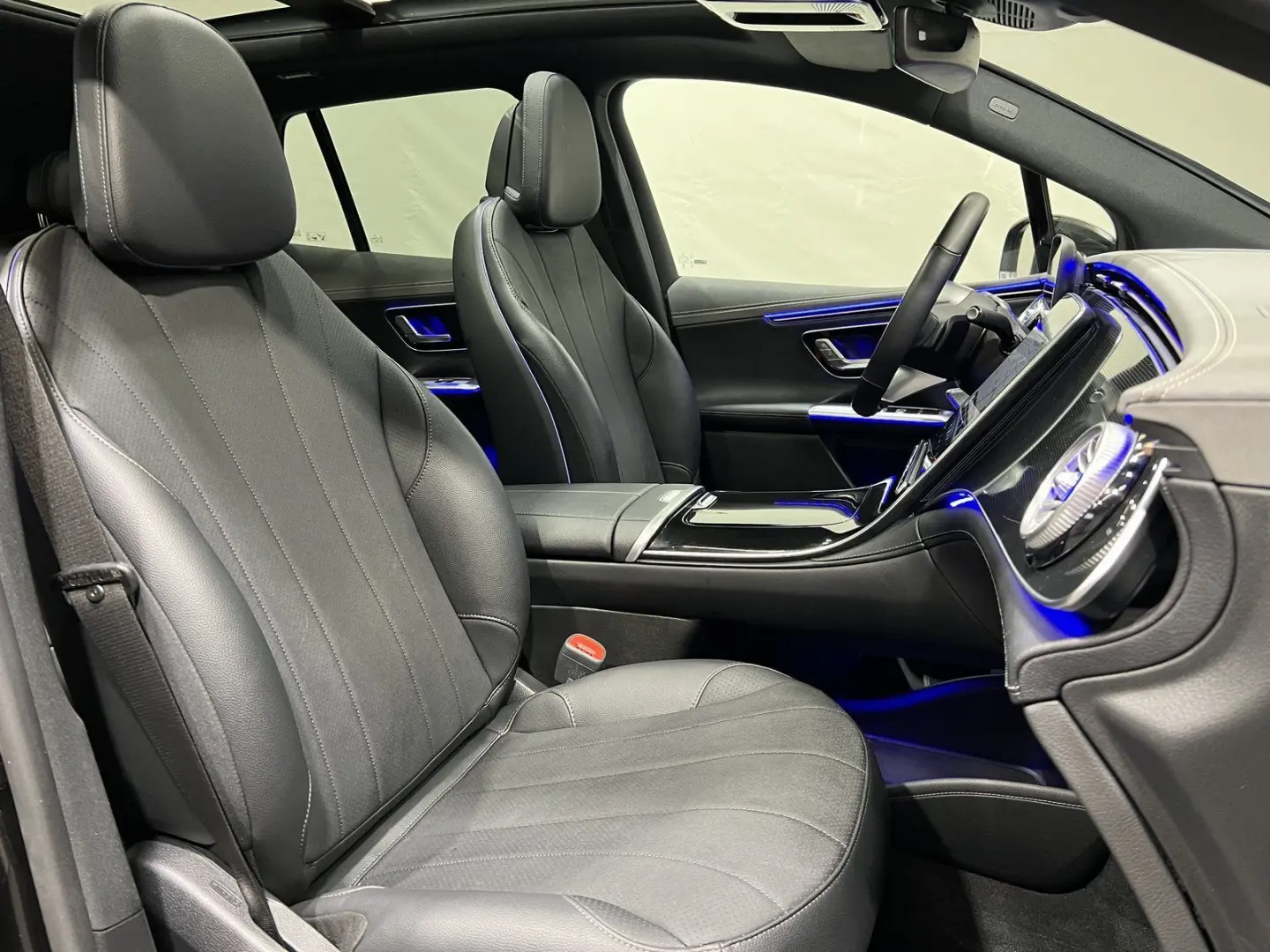 EQE 300 SUV Electric Art Premium 4xSHZ 360° Pano