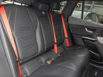 EQE 53 AMG SUV 4M+ Hyperscreen/Digital/Pano/22''