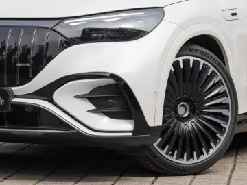 EQE 53 AMG SUV 4M+ Hyperscreen/Digital/Pano/22''