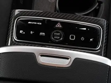 EQE 53 AMG SUV 4M+ Hyperscreen/Digital/Pano/22''