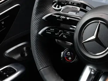 EQE 53 AMG SUV 4M+ Hyperscreen/Digital/Pano/22''