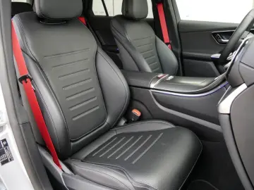 GLC 300 e 4MATIC |AMG|DISTR|KEYL|NAVI|AHK|LED|LM