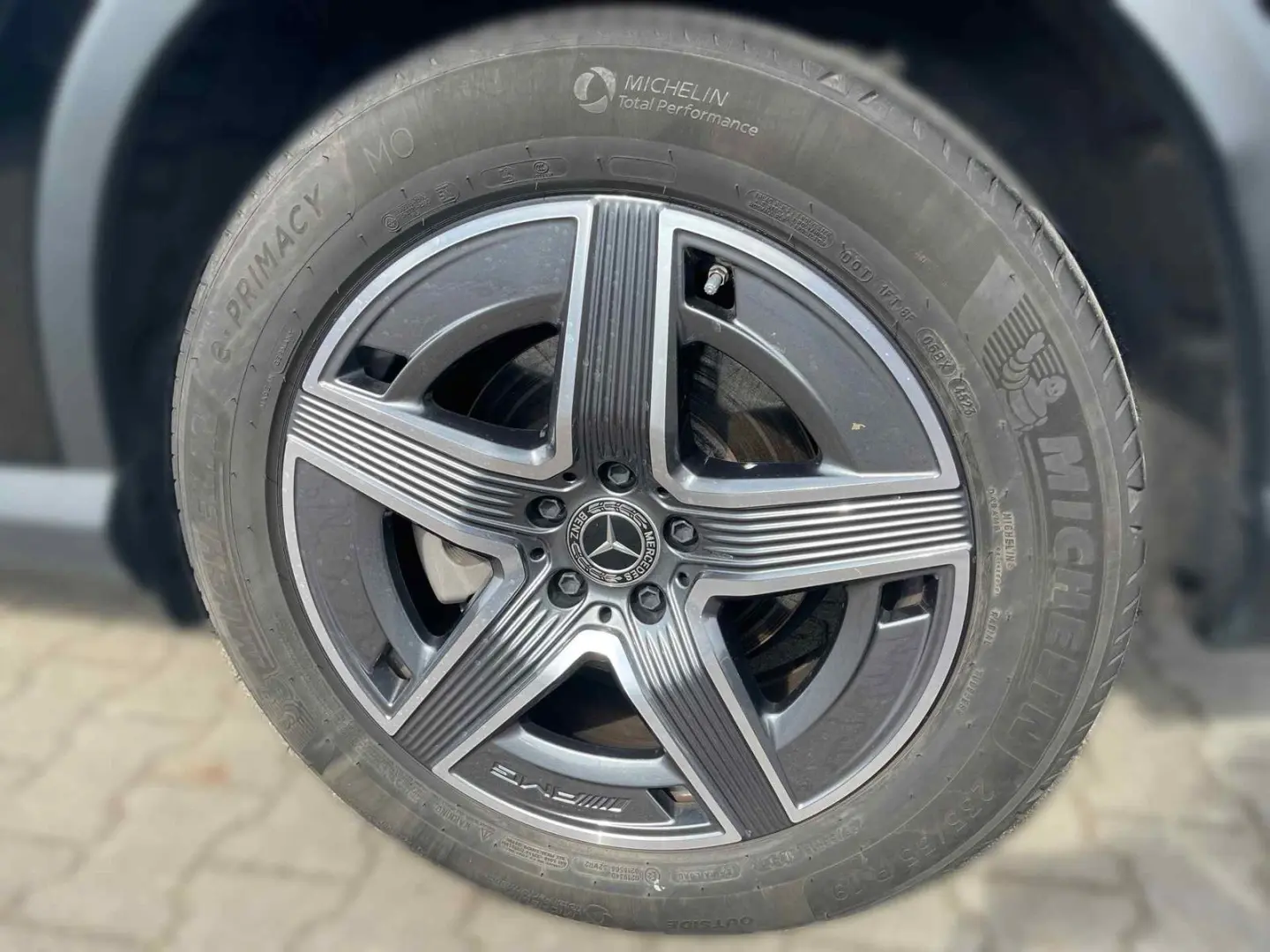 GLC 300 d 4M AMG AdvPlus+MBUX+Pano+AHK+Kam+Memo