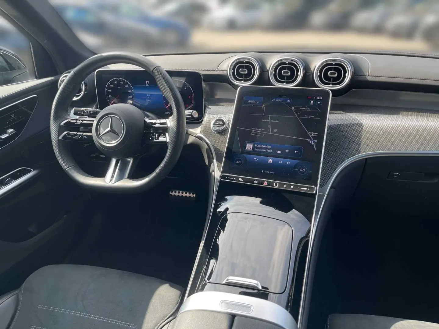 GLC 300 d 4M AMG AdvPlus+MBUX+Pano+AHK+Kam+Memo