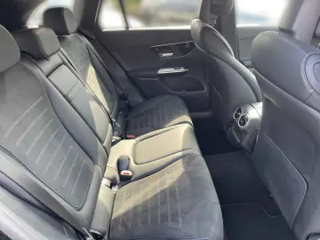 GLC 300 d 4M AMG AdvPlus+MBUX+Pano+AHK+Kam+Memo