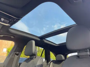 GLC 300 d 4M AMG AdvPlus+MBUX+Pano+AHK+Kam+Memo