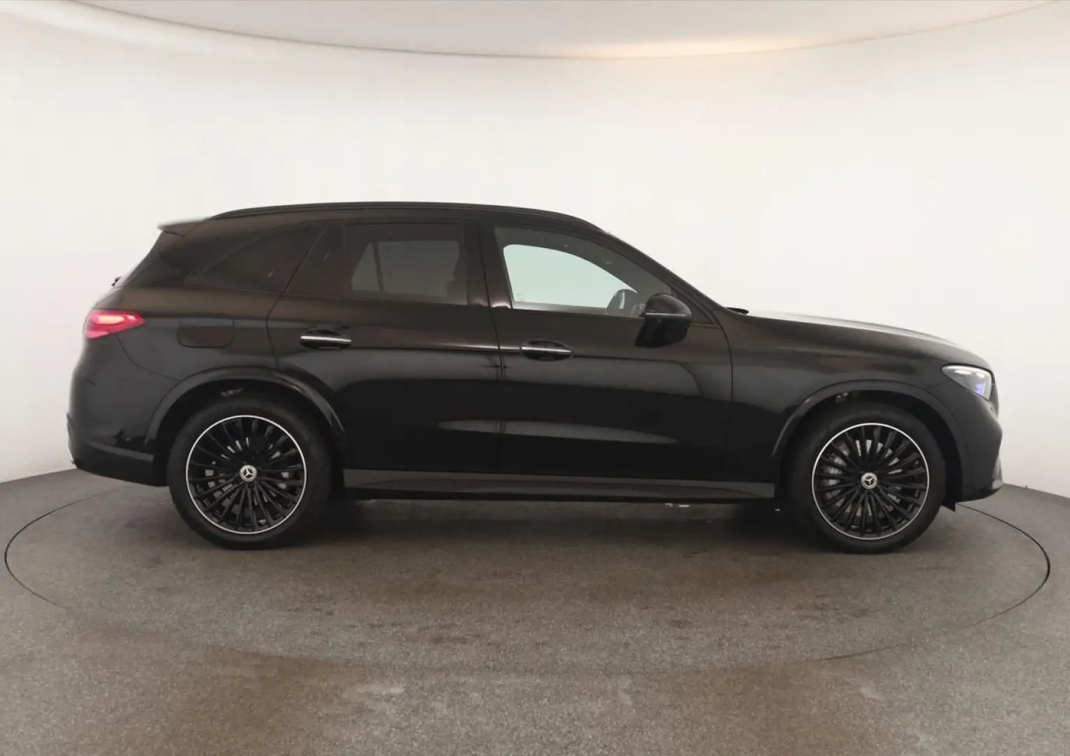 GLC 300 4M AMG Premium Plus DIGITAL Pano HUD 360