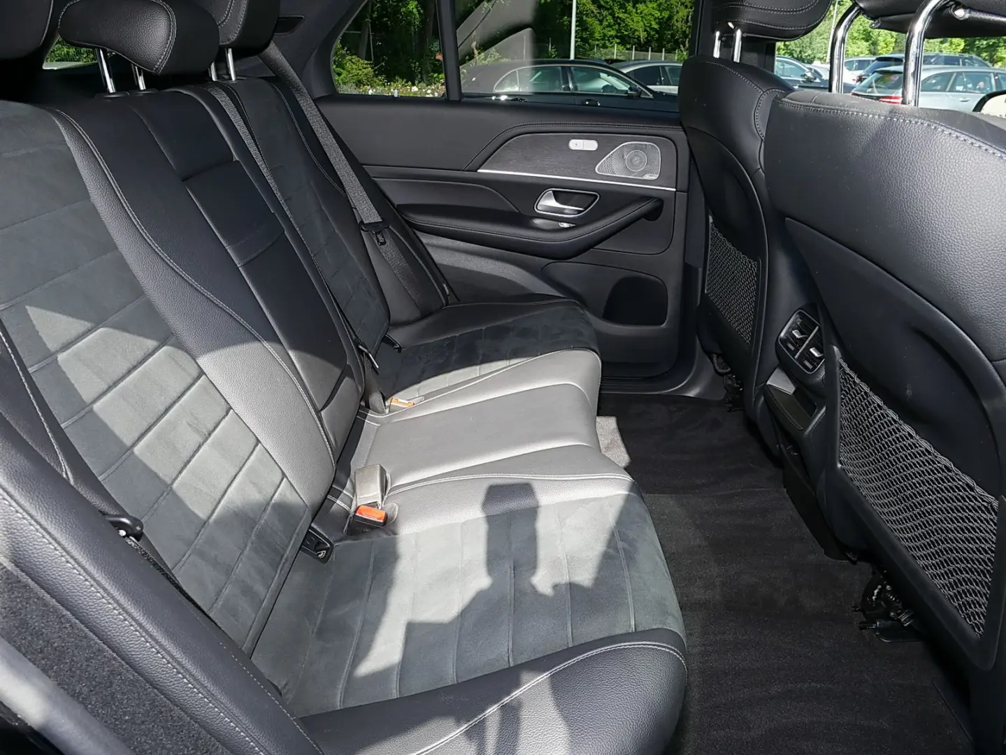 GLE 400 d 4M AMG+DIST.+AHK+STANDH+HUD+PANO+MBEAM