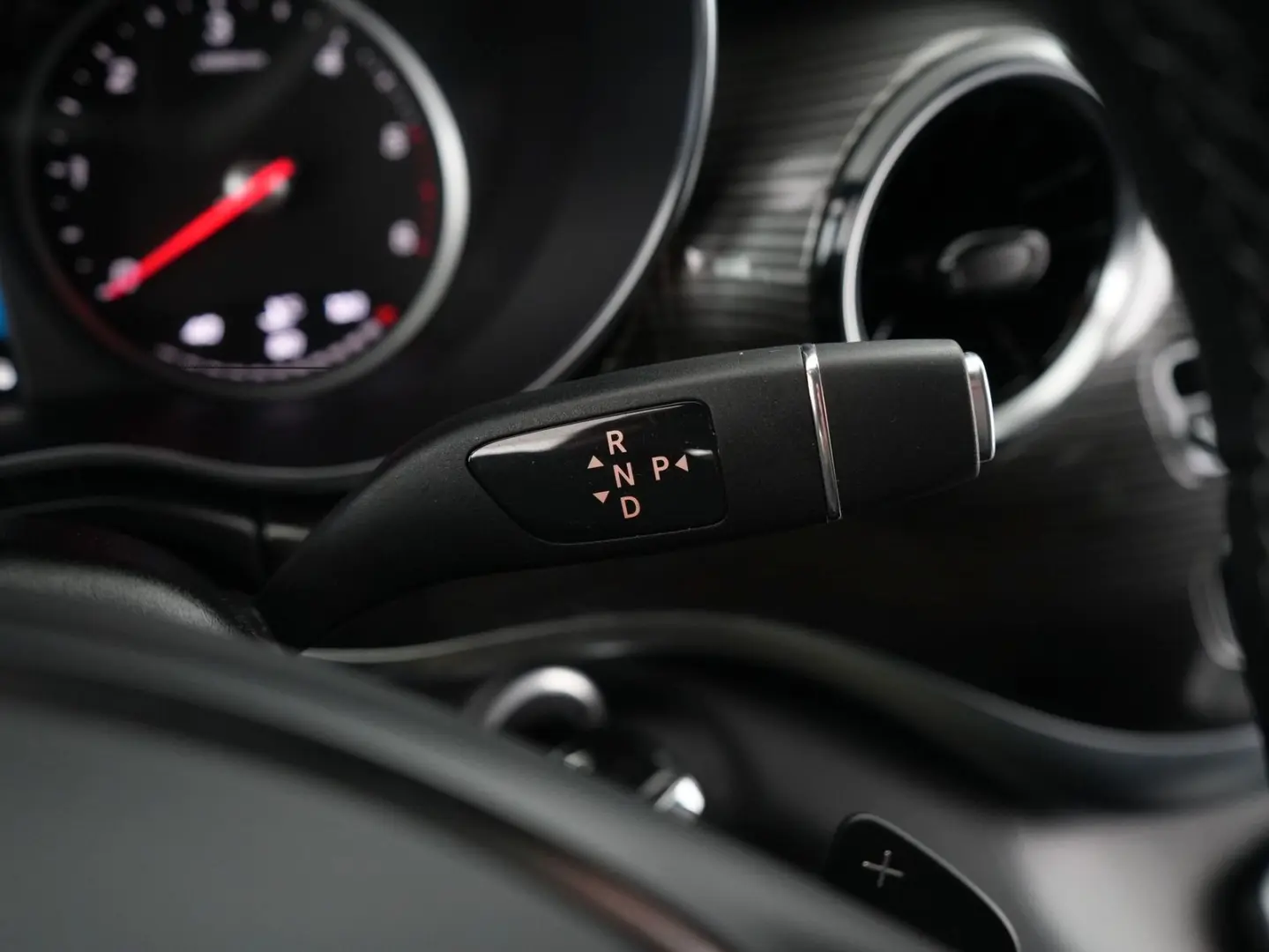 V 300 d XL Sport|Airmatic|Navi|Distr|LED|Kamera