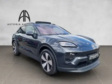 Macan 4 InnoDr. Matrix Pano BOSE AHK 14W 360°