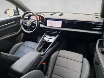 Macan 4 InnoDr. Matrix Pano BOSE AHK 14W 360°