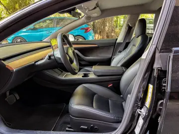 Tesla Model 3 Dual Motor Long Range