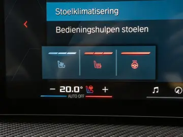 XM V8 - Mineralweiß - Full Option