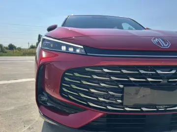 MG 1.5 T-GDi HEV – 224 CP Hibrid Benzină Exclusive