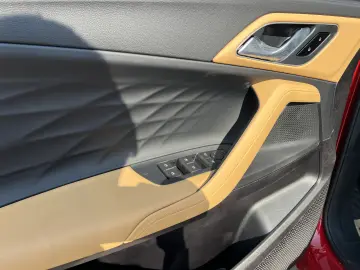 MG 1.5 T-GDi HEV – 224 CP Hibrid Benzină Exclusive
