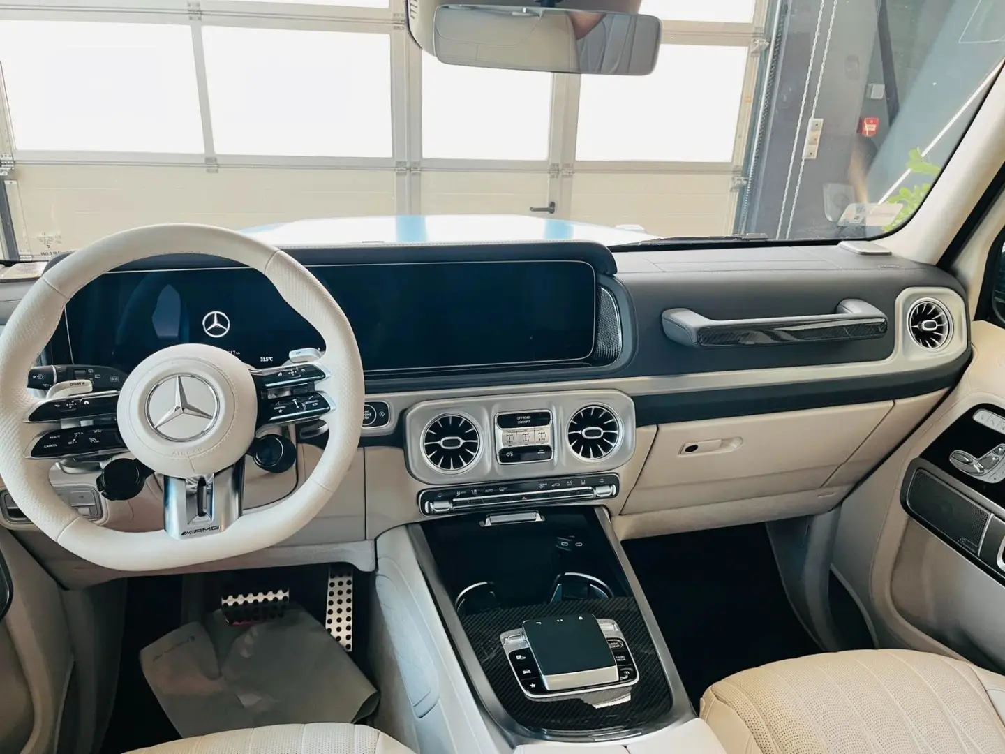 G 63 AMG / 360 KAMERA / SCHIEBEDACH /