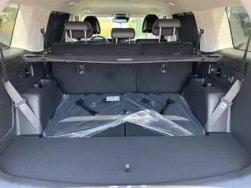 Plug-in Hybrid SUV – 252 CP 7 locuri Full LED 2025