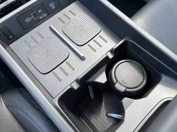 Plug-in Hybrid SUV – 252 CP 7 locuri Full LED 2025