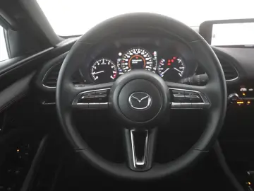 3 SKYACTIV-G 2.0 M-HYBRID LED Navi Head-Up ACC