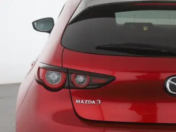 3 SKYACTIV-G 2.0 M-HYBRID LED Navi Head-Up ACC