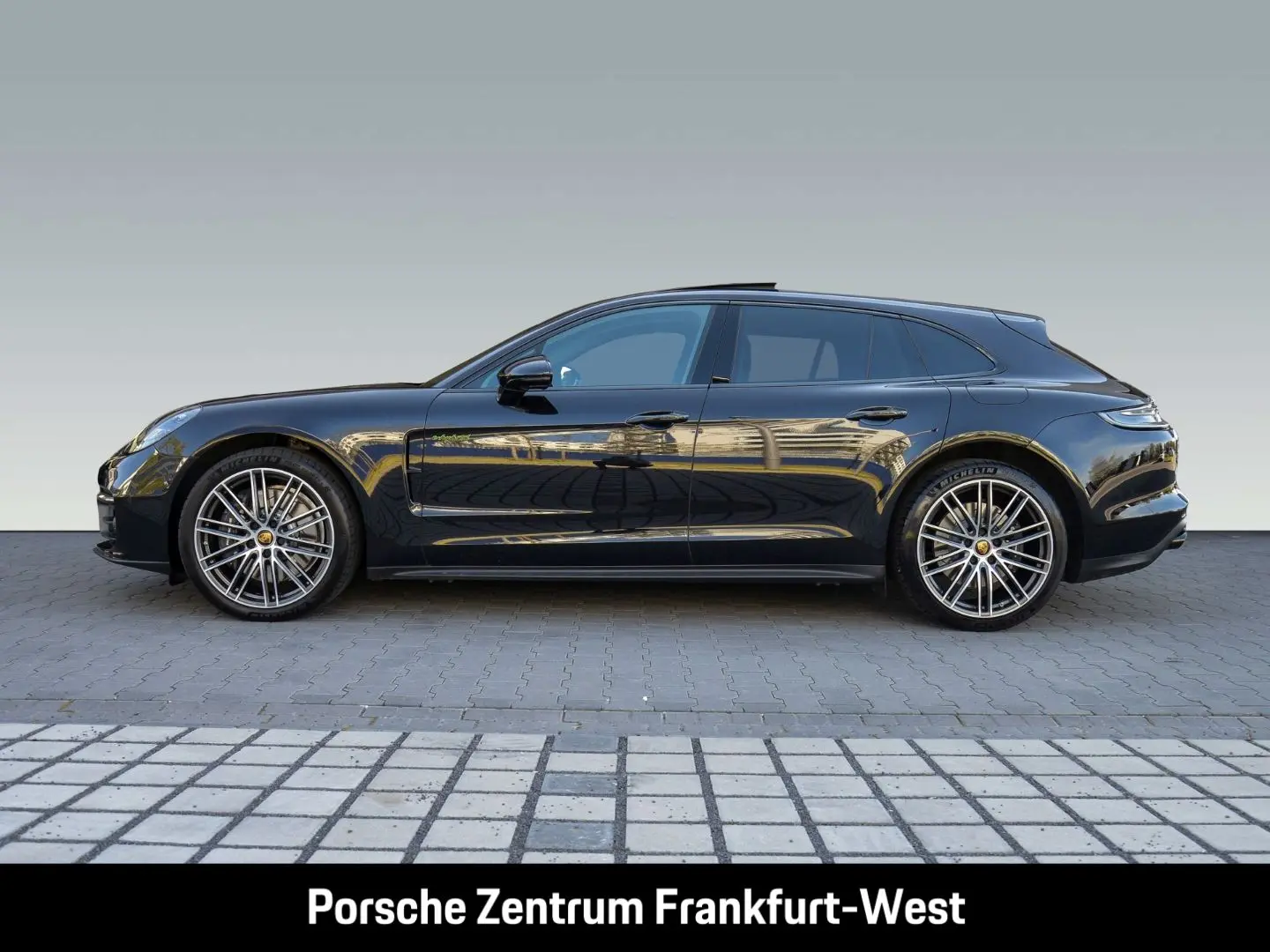 Panamera 4 E-Hybrid Sport Turismo Platinum Editi