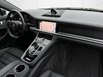 Panamera 4 E-Hybrid Sport Turismo Plat. Ed. SHZ