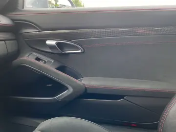 Cayman (718) GTS 4.0 |Navi |BOSE |Sitzhzg.