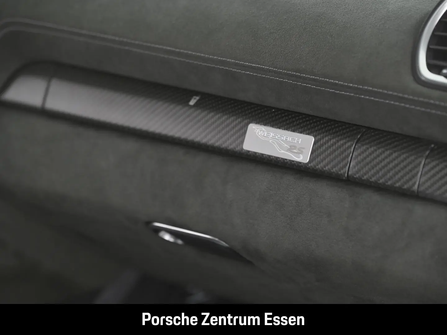 Cayman 718 GT4 RS/ Sportpaket Bose PCCB Weissach