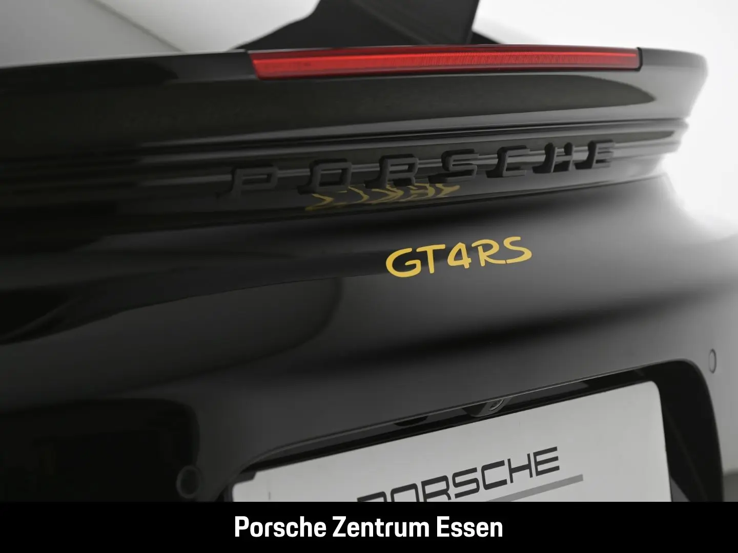 Cayman 718 GT4 RS/ Sportpaket Bose PCCB Weissach