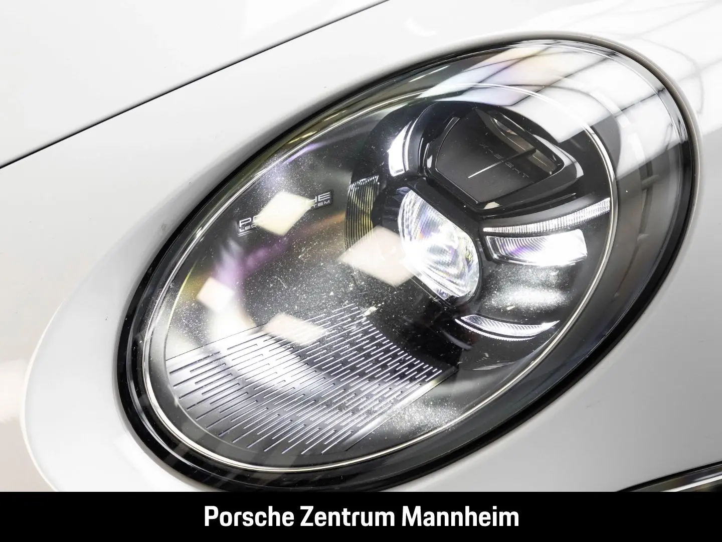 992 911 Carrera 4 GTS Cabrio Lift Matrix 18-Wege