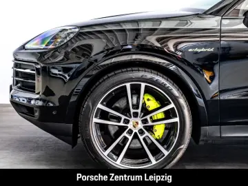 Cayenne E-Hybrid Burmester Sportabgas HD-Matrix