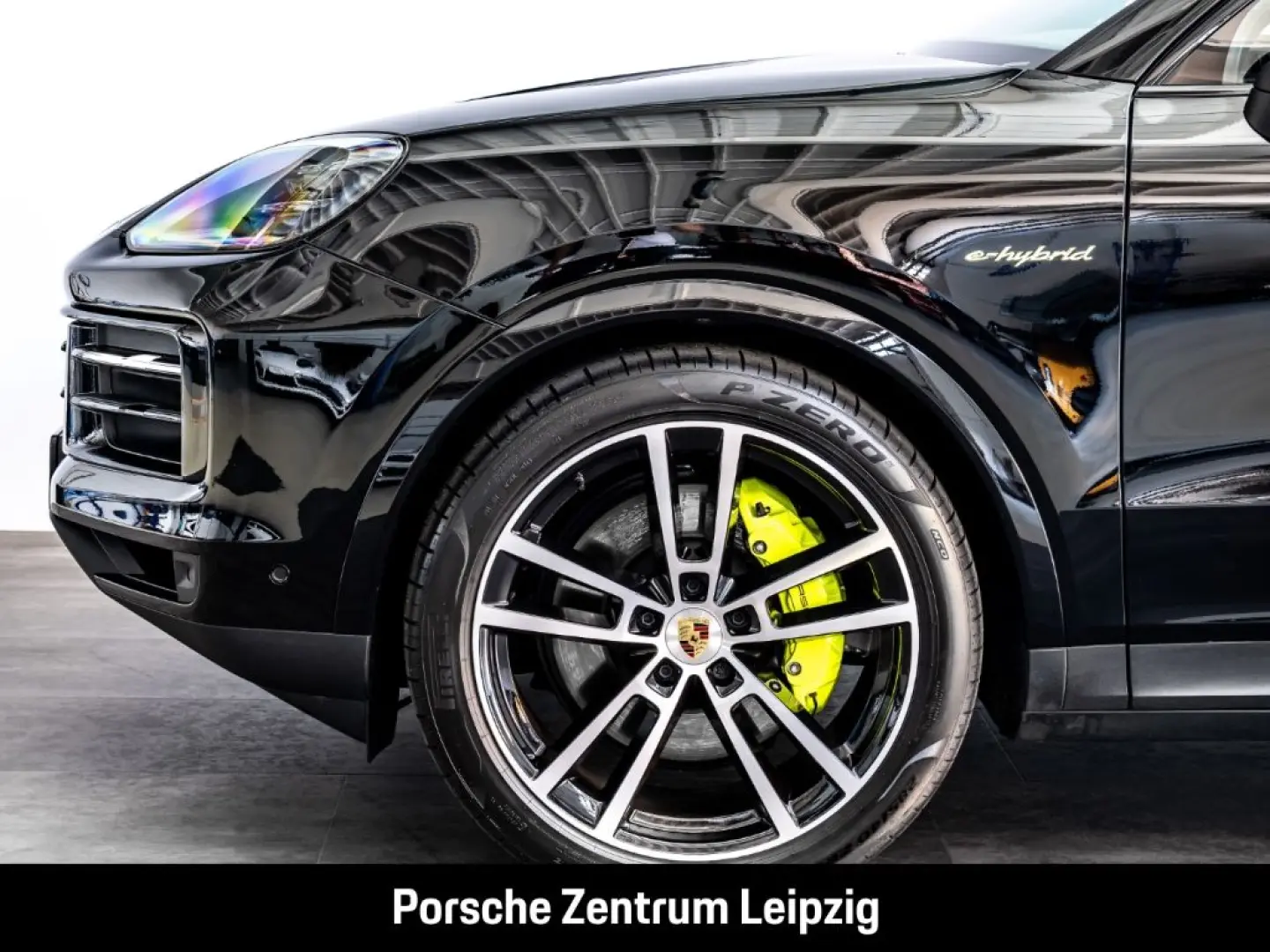 Cayenne E-Hybrid Burmester Sportabgas HD-Matrix
