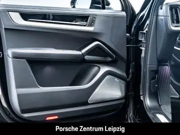 Cayenne E-Hybrid Burmester Sportabgas HD-Matrix
