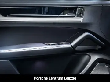 Cayenne E-Hybrid Burmester Sportabgas HD-Matrix