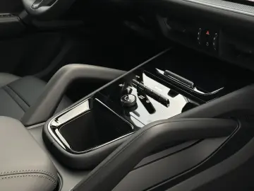Cayenne S Coupé Surround V Soft-Close BOSE